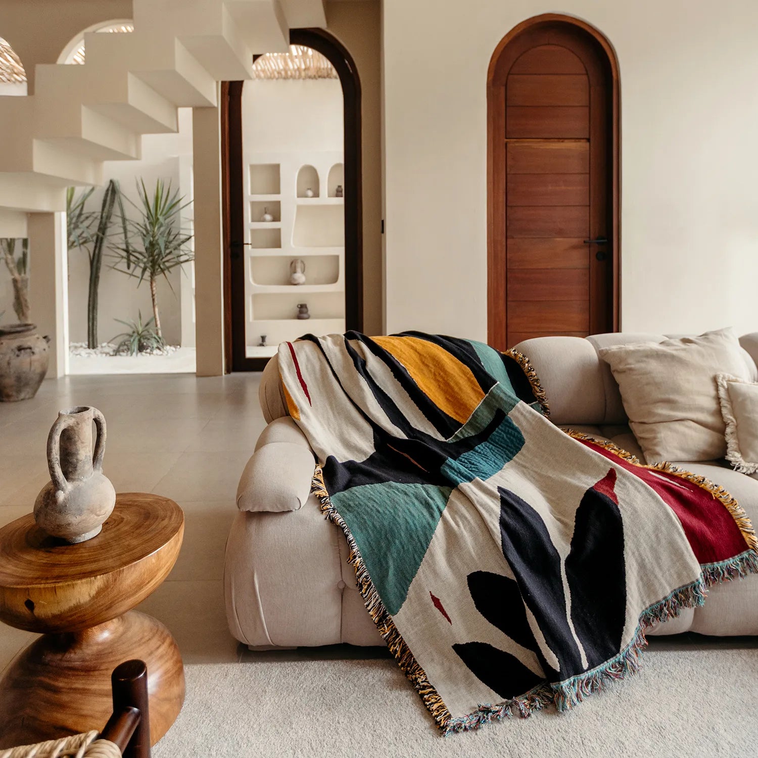 Guarena Throw - Slowdown Studio